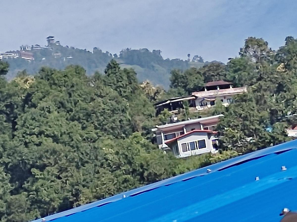 Hotel Green Hill View Pokhara Dış mekan fotoğraf