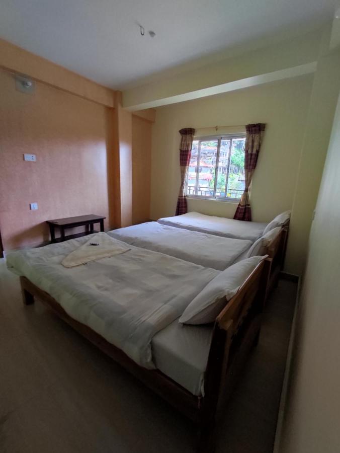 Hotel Green Hill View Pokhara Dış mekan fotoğraf