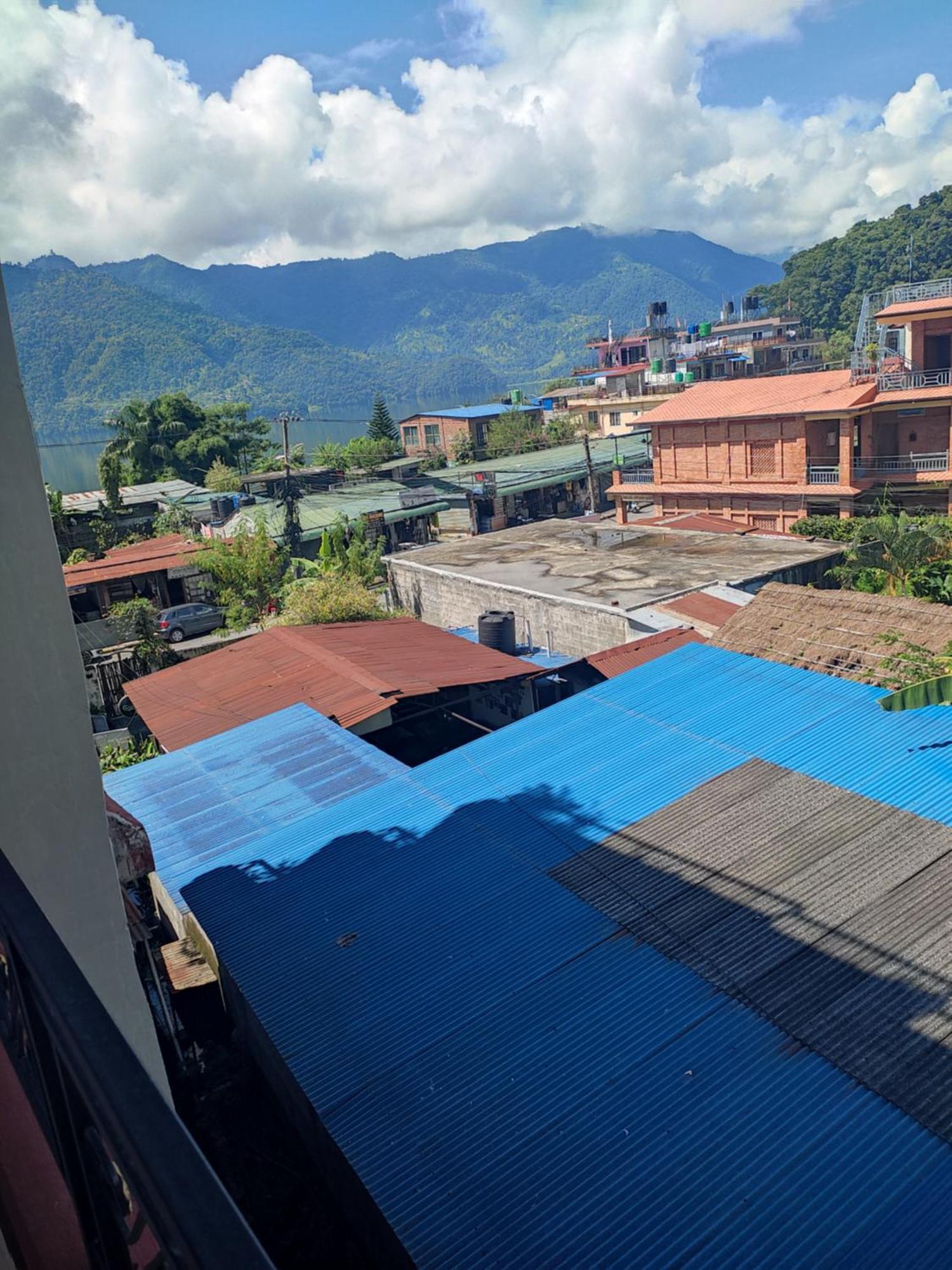 Hotel Green Hill View Pokhara Dış mekan fotoğraf