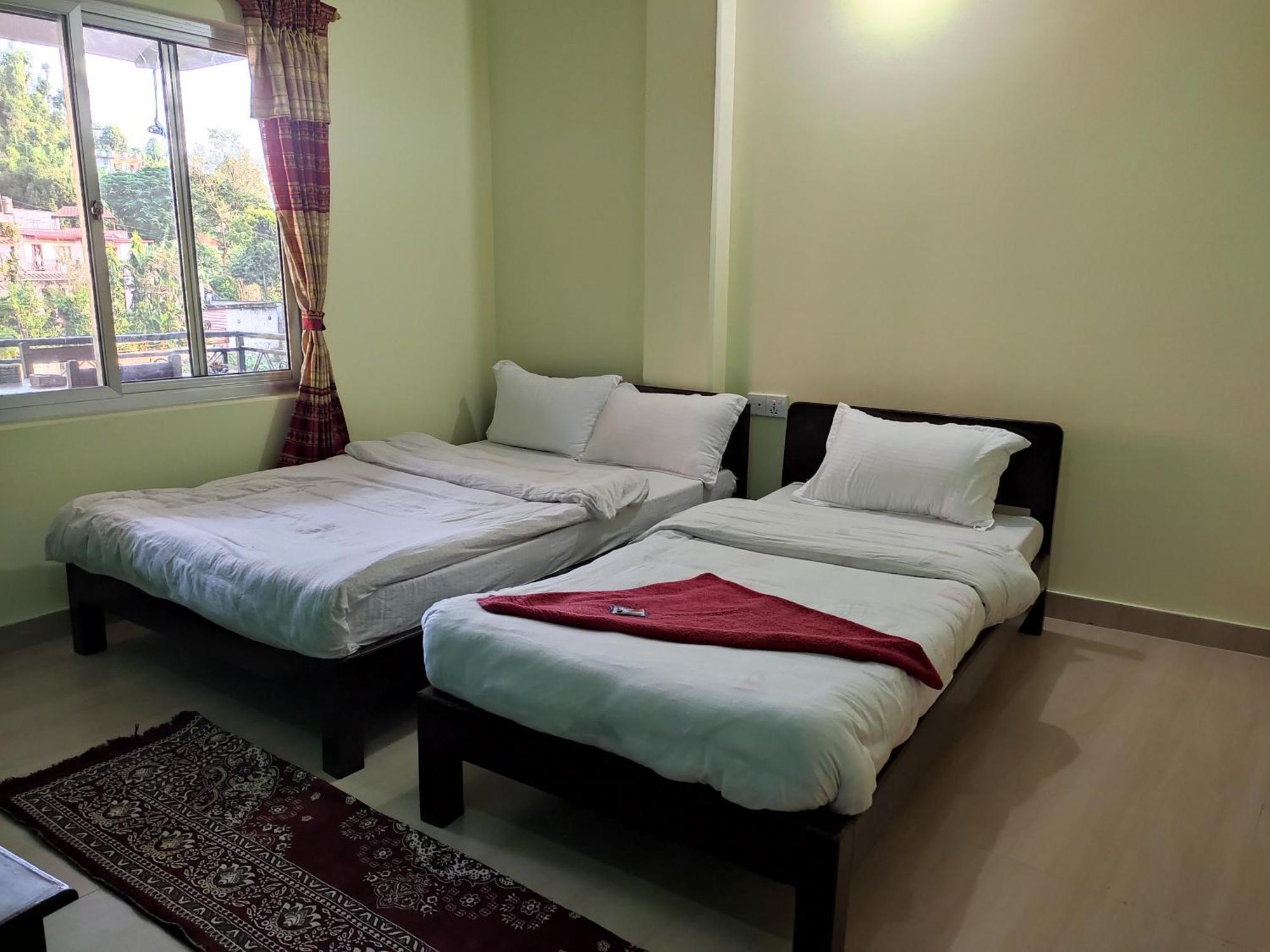 Hotel Green Hill View Pokhara Oda fotoğraf